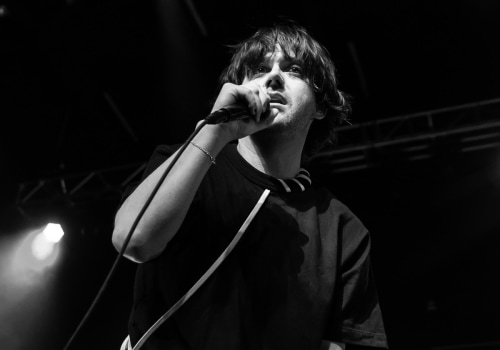 The Vibrant Music Scene and Fanbase of Singers in Louisville, KY